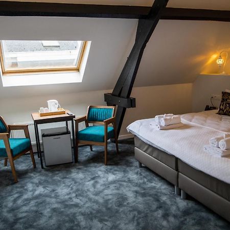 Hotel Guzy Lier Exteriör bild