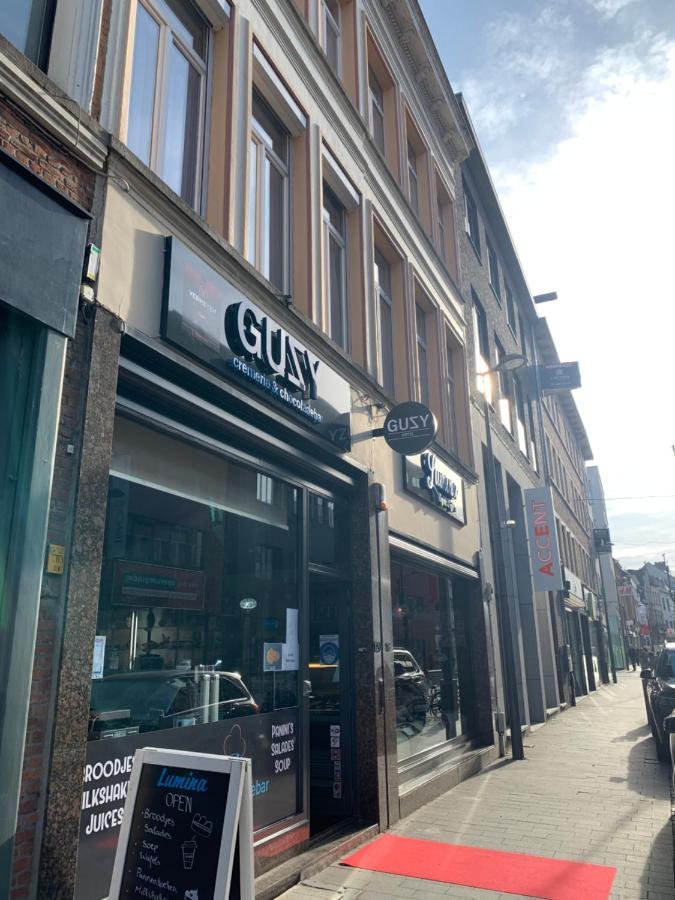 Hotel Guzy Lier Exteriör bild